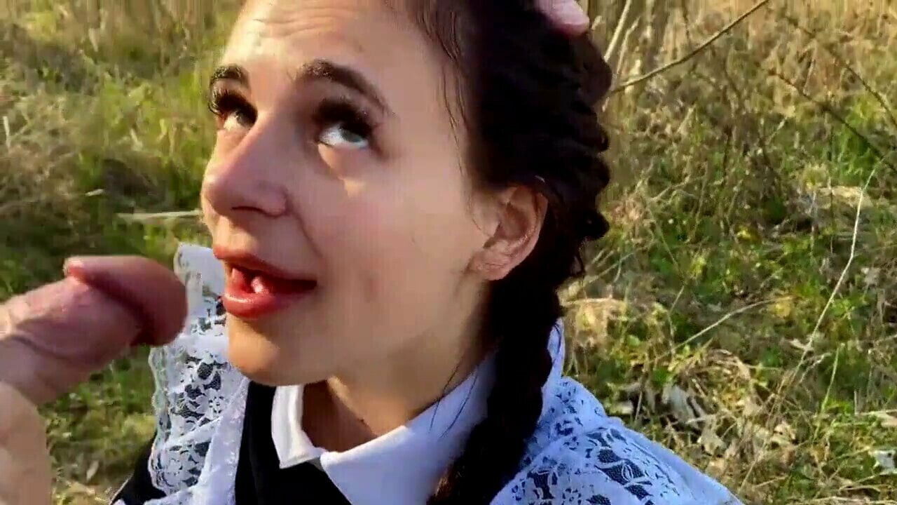 SKOLACKA KROVI PRDELI UCITELEM NAHODNEJSI KOCICKA