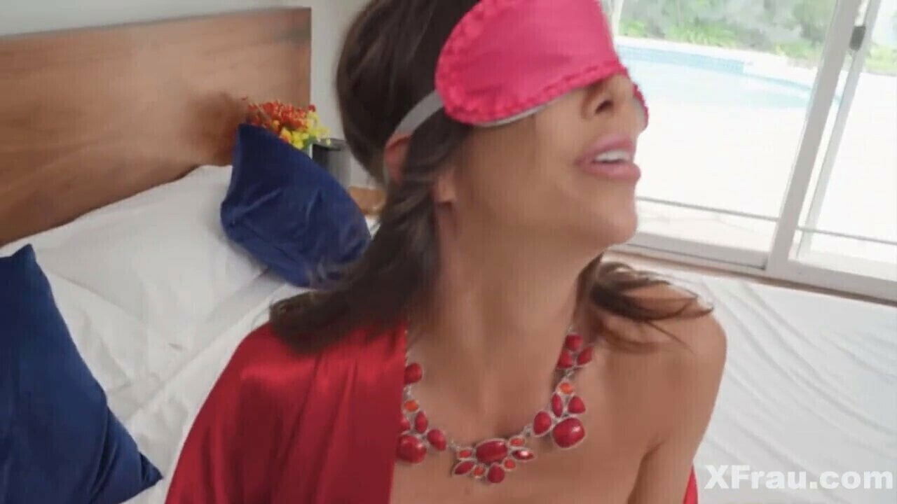 liebende Geile MILF zeigt Gape