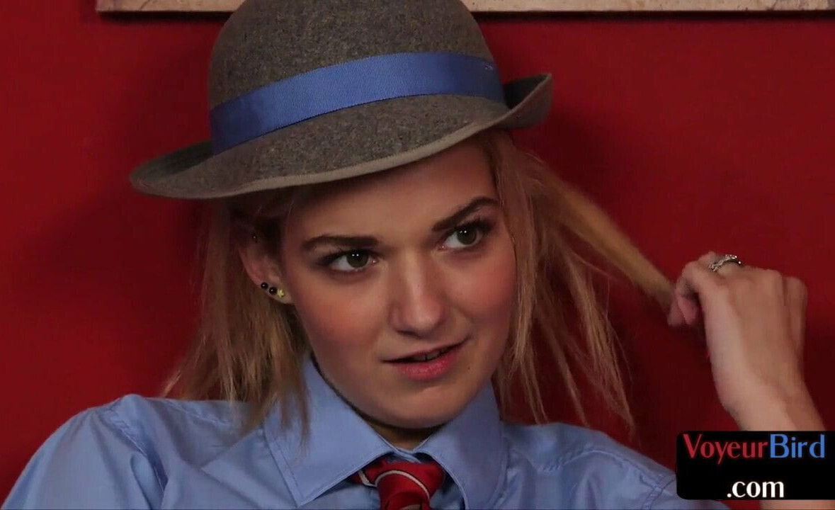 College voyeur spreads legs dirty talks during