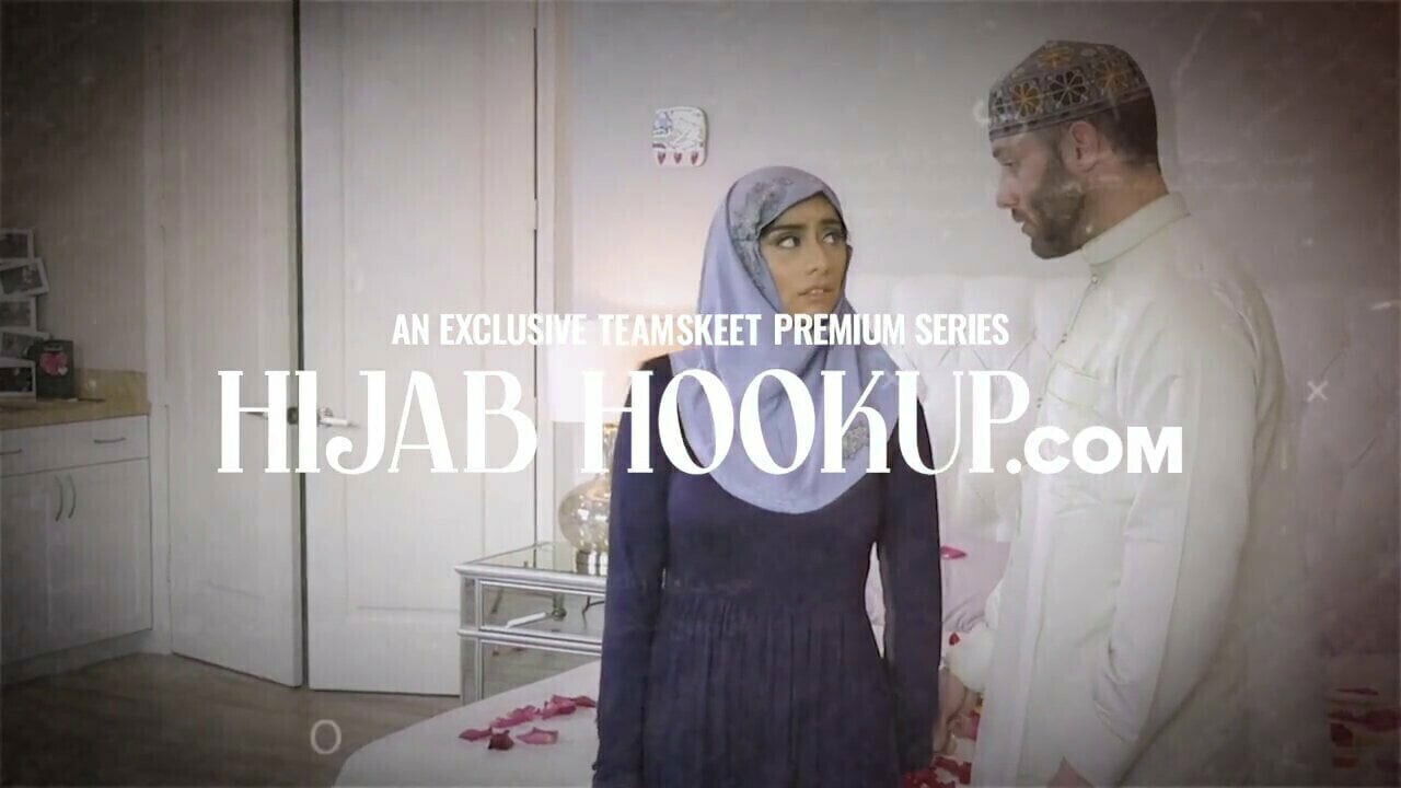 Curvy Teen Adriana Maya Lets Security Guard Inspect