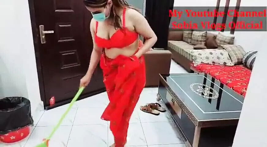 Pakistani Girl Naila Maid Roleplay Seducing Boss