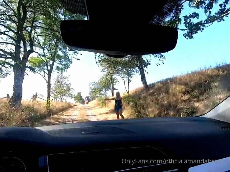 Amanda Bredan masturbates