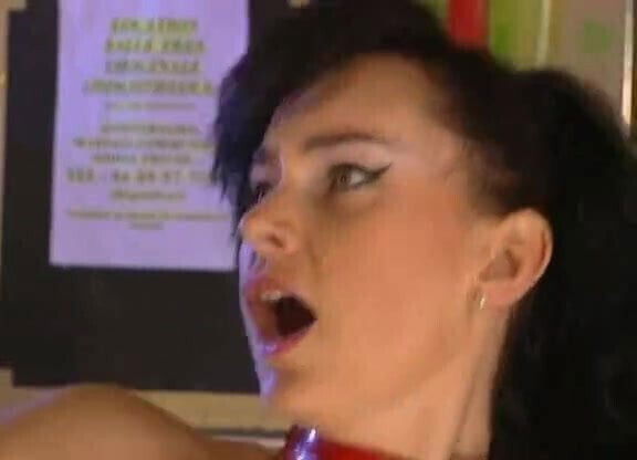 Threesomes Does Some Weird Fetish Fucking