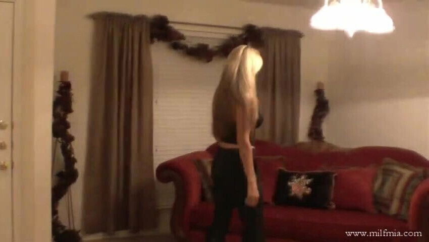 Hot masturbation on black stilettos