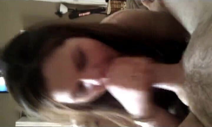 Fucking Hot Slutty Jess Amateur Blowjob