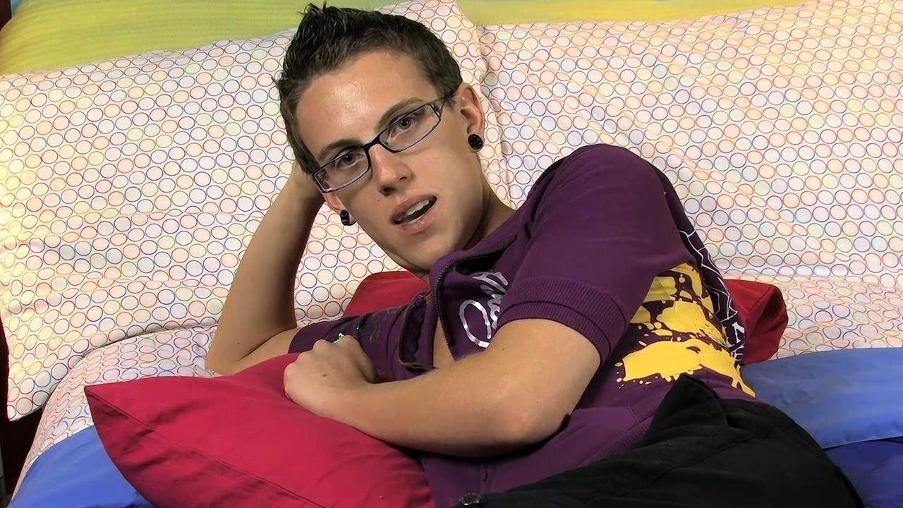 Tasty Dustin Reeves Chatting Dustin Reeves