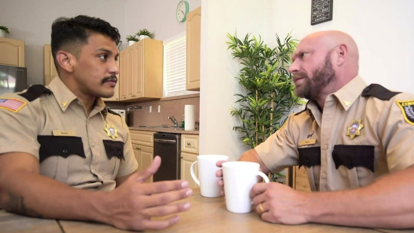 Security guard Silva fucks Officer