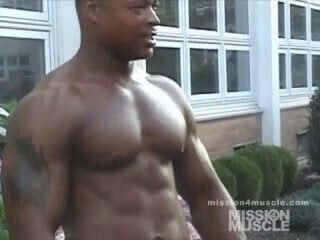 Hottest Black hunk on the net