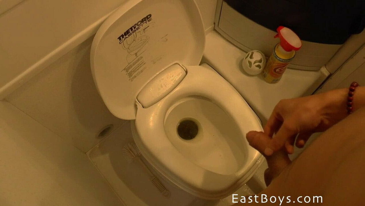 Caravan Boys Handjob Pyotr Tomek