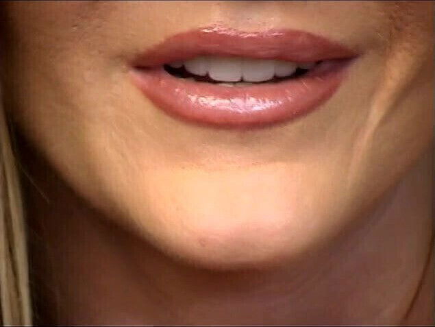 Oral action in the car