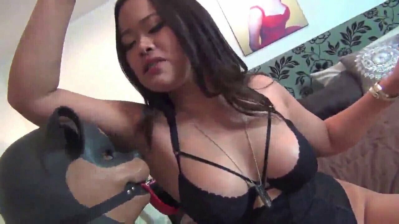 Astrodomina Armpit sniff Slave