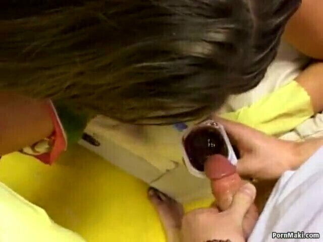 YELLOW HOUSEHOLD GLOVES BLOWJOB