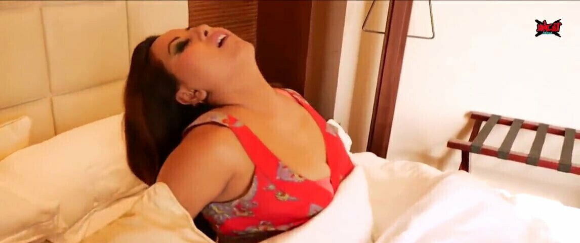 Wife Gold S01E01 Join telegram redflixes