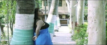 Simran Blue Saree follow telegram channel angoorofficial