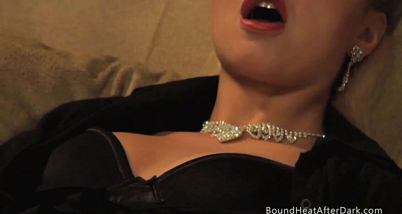 Mutual Pussy Masturbation With Slaves Horny Mistress