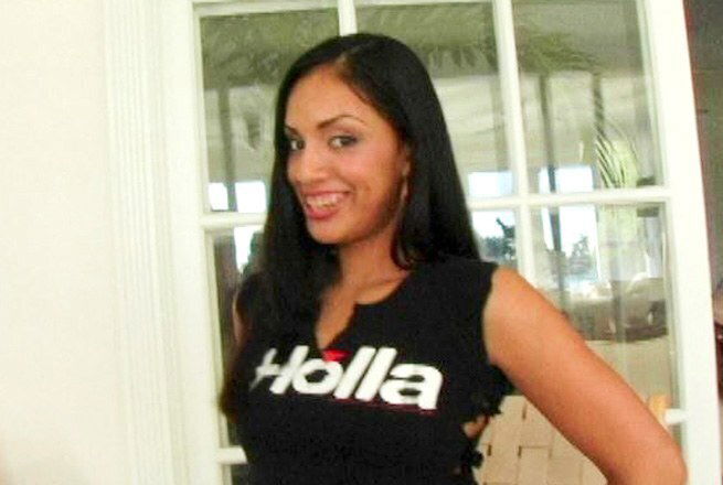 Ice Lafox Gets Her Pussy Pounded!