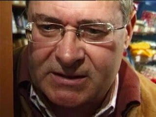 Mature French FFM R20