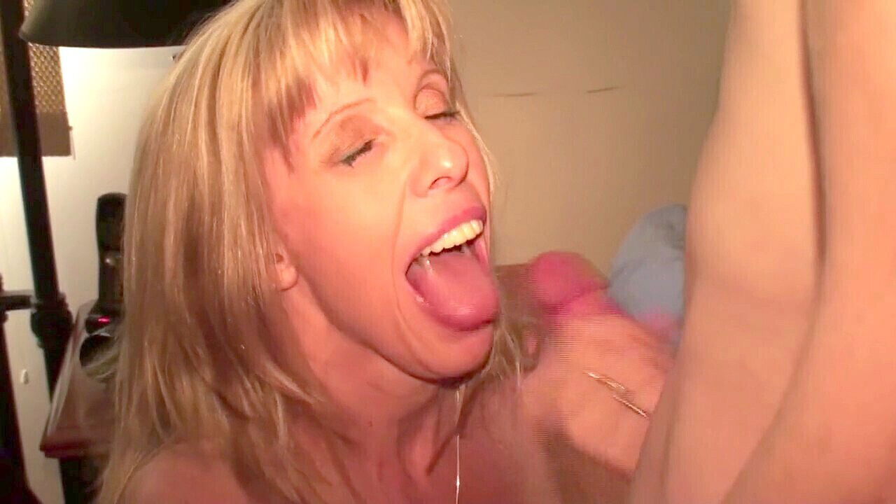 boy, carole cox, anziane