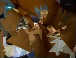 bimbo chick gets stuffed with large