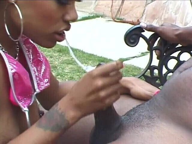 Amateur black babe playing with her boyfriend's big cock