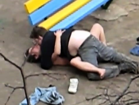 salope Colette Choisez baise dans parc publique