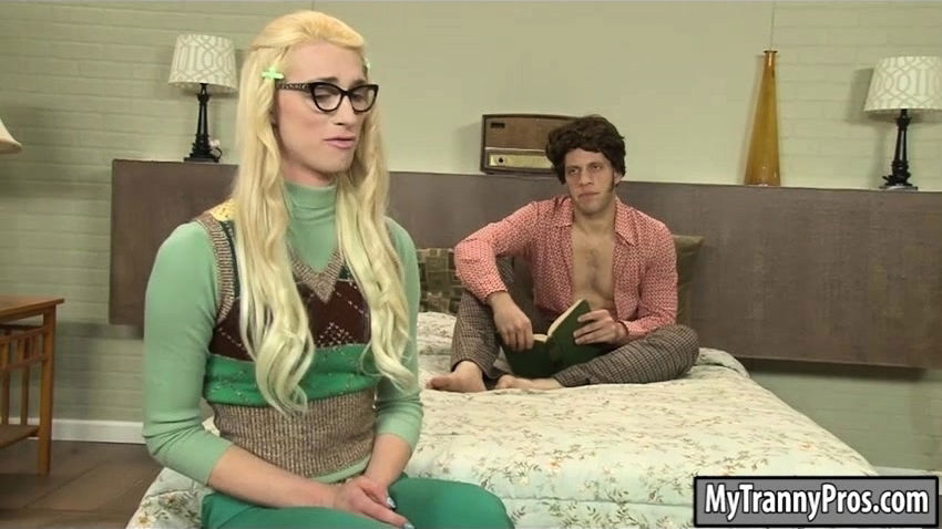 Nerdy blond Holly Parker banged many positions