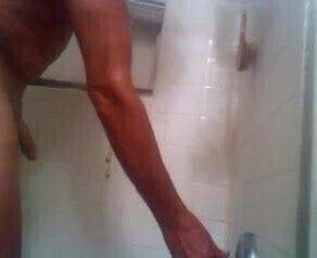 I love to cum after a nice shower and shave