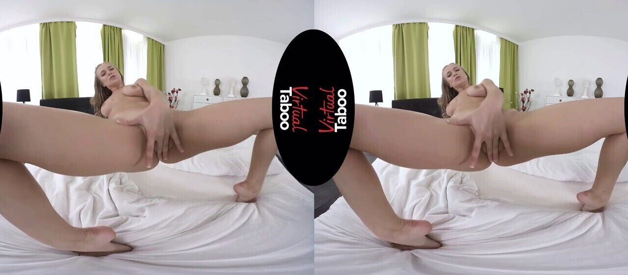 Aislin porn, girl masturbating