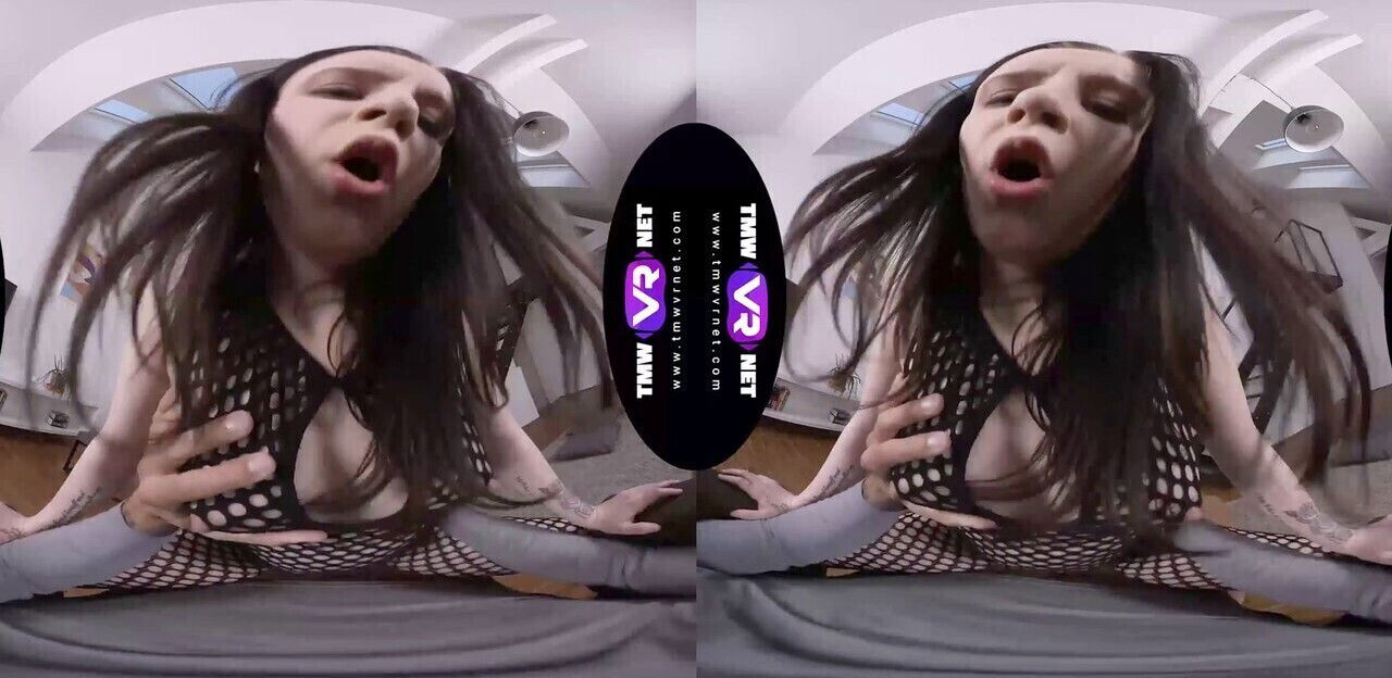 TmwVRnet Caroline Mann Right from lovemaking shop