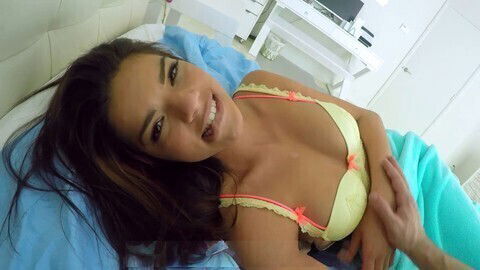 Fucktoys, facial, honey