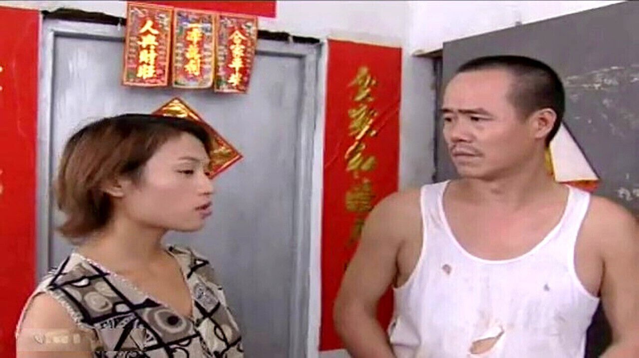 Farmer fucks beautiful China girl outdoor