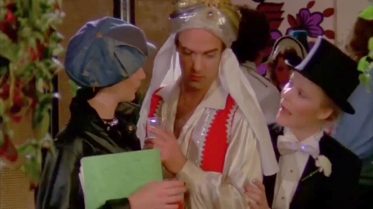 Nude, strangers, family