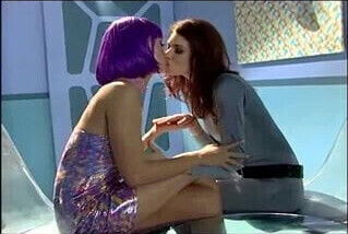 Kellemarie and Justine sci-fi