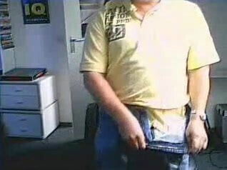 Handsome British dad on cam