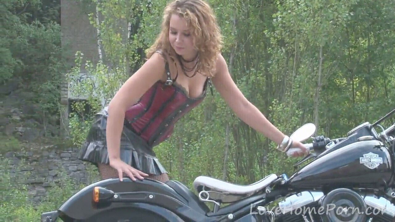 Recent, hijra video, hijra