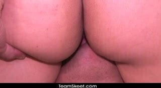 Oyeloca Evelyn Contreras amateur smalltits redhead latina