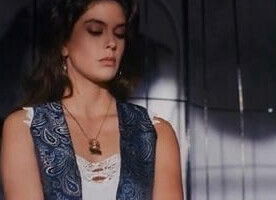 Teri Hatcher - Tales from the Crypt