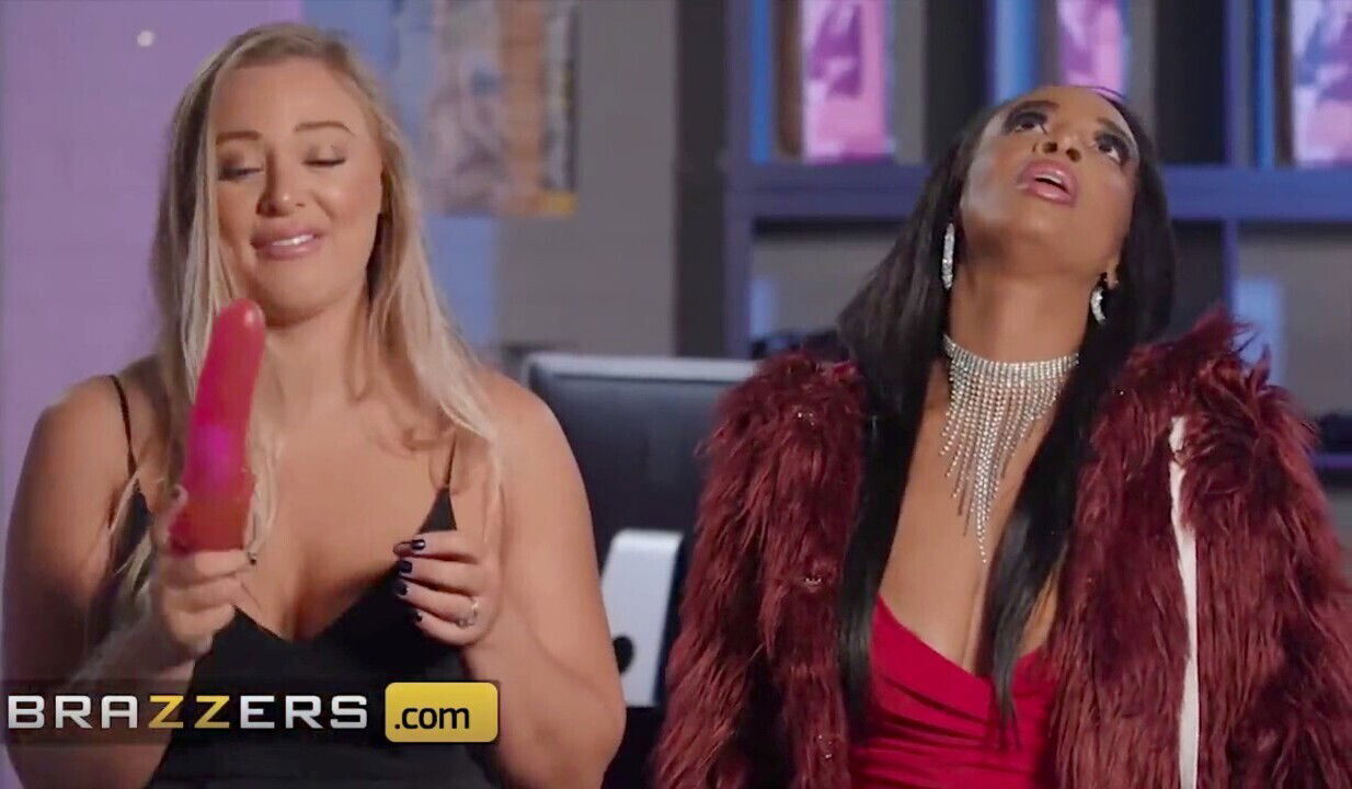 Brazzers, giant, black babes