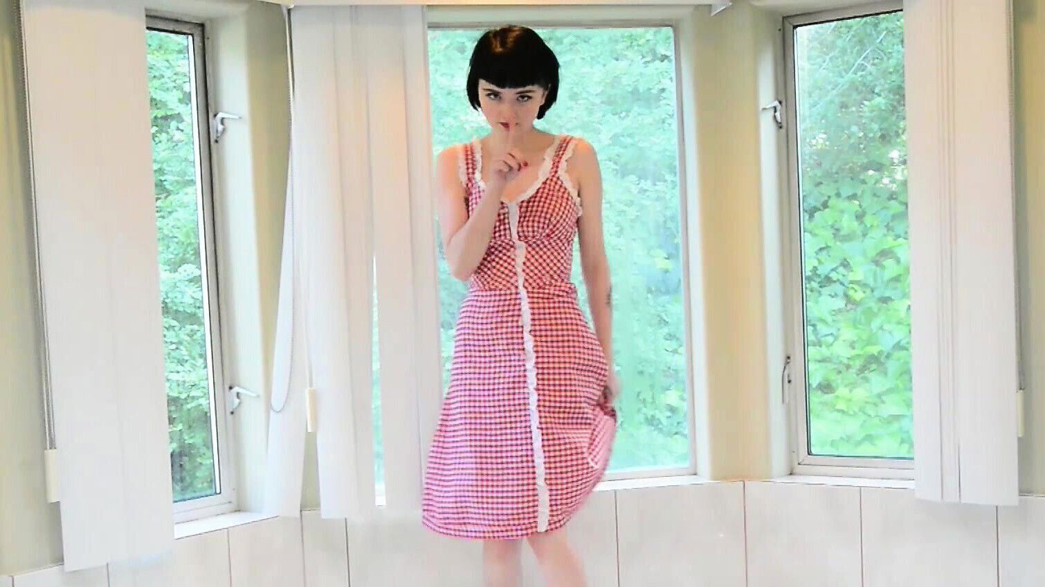 Petite Matilda Takes Leak Bathtub