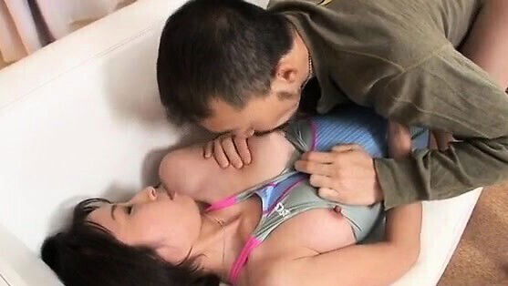 Needy milf,Yuki Mitsui, wants strong fuck