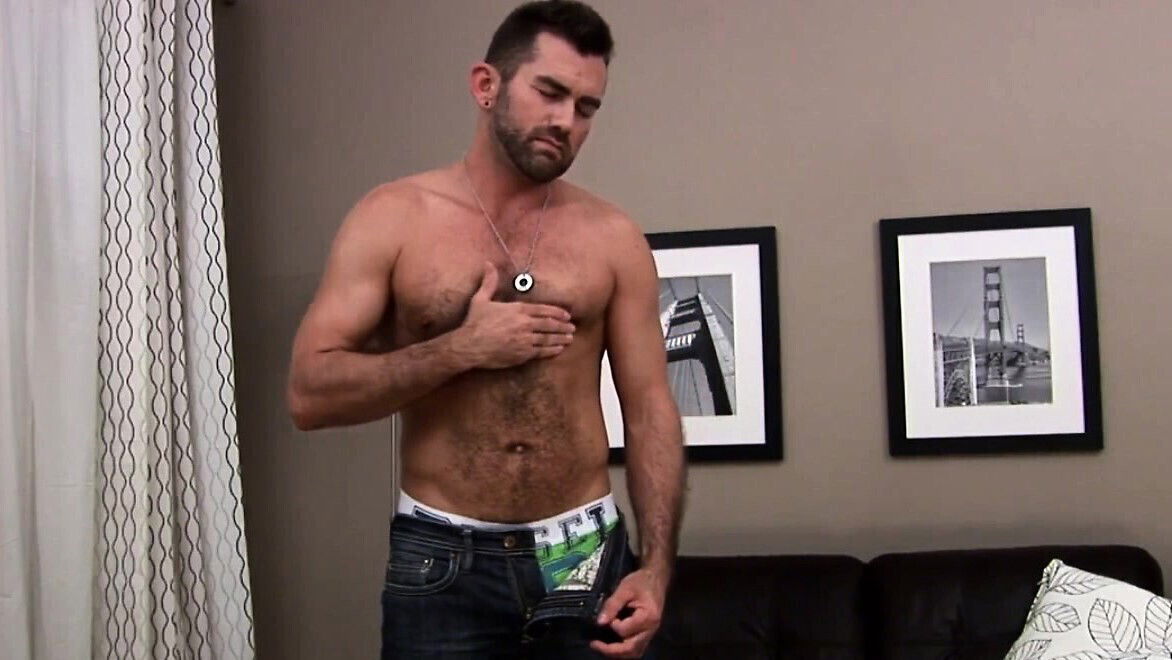 Hunky bear Jake Jennings toys jerks