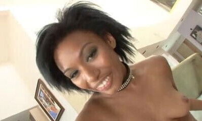 Bella Moretti getting creampie