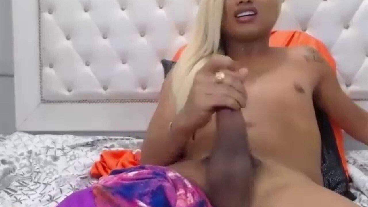 gorgeous ultra-cute blondie cums