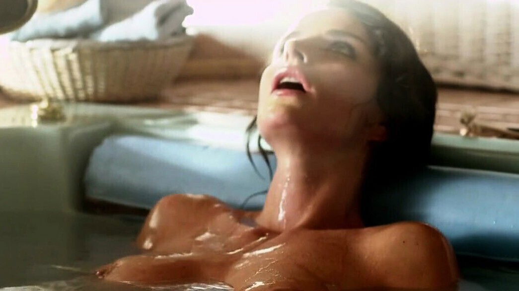 Alexander Crystal Allen Femme Fatales S1E9