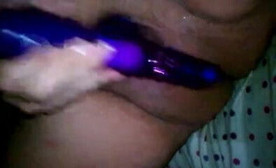 Pregnant masturbation squirt