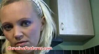 Czech Barbie fucks her cunt in the kitchen