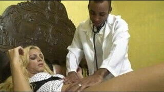 Black doctor examines blonde tranny gets sucked