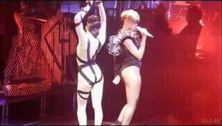 Rihanna 'Te Amo' edited EXTRA