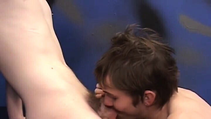 Woodall orders cute, boyish new-cummer Caleb Thorn