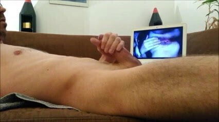 Abgewichst auf Marion die geile Nutte